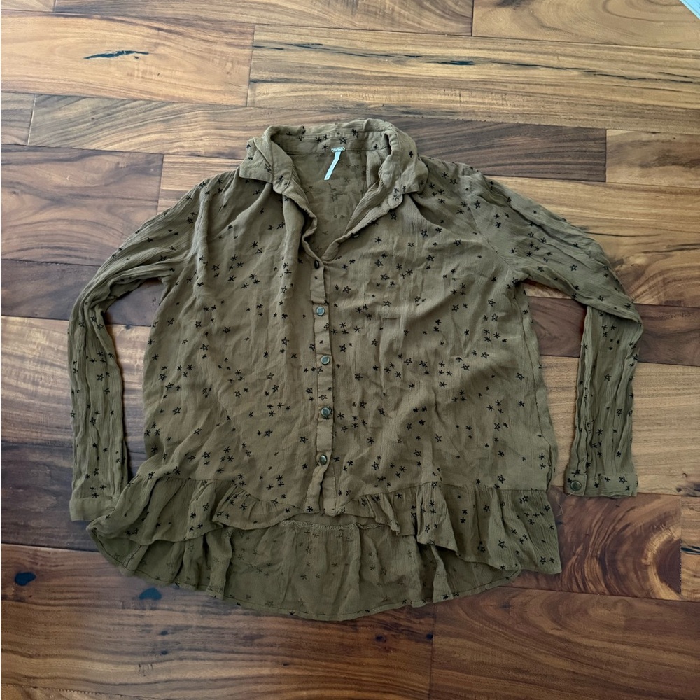 Free People Olive Star Patterned Ruffle Blouse XS - Picture 3 of 5